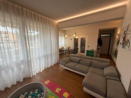 For Sale Apartment SIENA CAPPUCCINI AREA, FOR SALE: fully renovated apartment of about 120 sq m, located on the first...