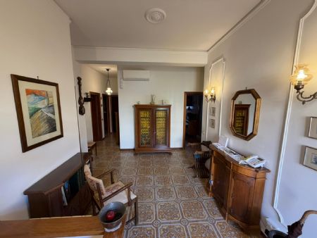 Vendita Appartamento SIENA, ZONA NORD: VICO ALTO. Vendesi, in bella zona residenziale a pochi minuti dal Policlinico Le...