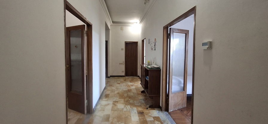 Vendita Appartamento SIENA, SEMICENTRO: VIALE MAZZINI. A pochi passi dal centro storico, in una delle arterie più...
