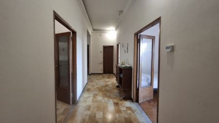 Vendita Appartamento SIENA, SEMICENTRO: VIALE MAZZINI. A pochi passi dal centro storico, in una delle arterie più...
