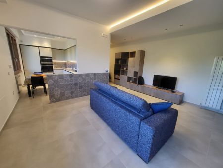Vendita Appartamento SIENA CENTRO: ZONA SAN PROSPERO. Vendesi, appartamento di circa 90 mq recentemente ristrutturato,...