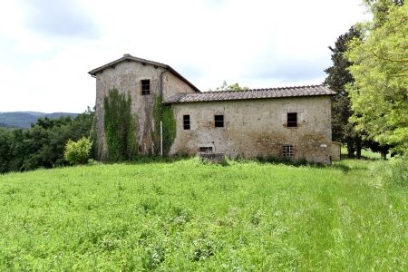 Vendita Casale/Rustico MONTERIGGIONI (SCORGIANO). Vendesi, bellissimo complesso colonico in pietra da ristrutturare,...