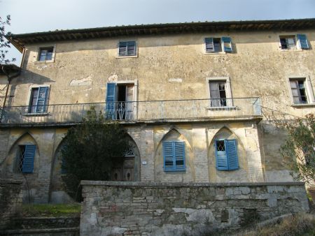 For Sale Farm CERTALDO (FI) Farmhouse for sale comprising a main villa, two additional buildings (former cellar,...