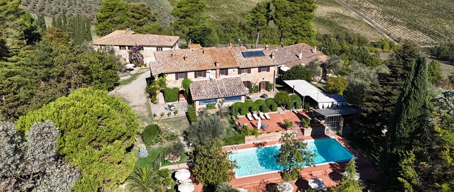 Vendita Azienda agricola SIENA, AZIENDA AGRICOLA BIOLOGICA SIENA: AZIENDA BIOLOGICA AFFACCIATA SULLE COLLINE DEL...