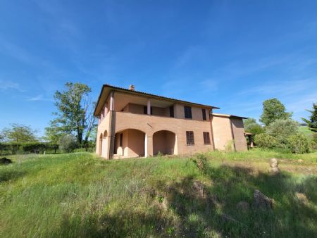 For Sale Farmhouse and Countryhouse SIENA. A farm located on a hilltop overlooking a breathtaking view towards Siena, streatching over...