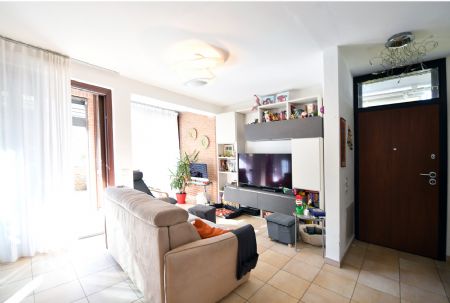 For Sale Villa SIENA OUTSKIRTS. A lovely four-storey town house located in a quiet area just 10 minutes driving...